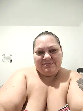 Miasmithr online show from February 2026 12:31:01 PM