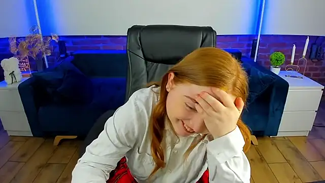 Snapshot of KattyRose8 chatting on September 2025 08:14:02 AM KattyRose8 online show from September 2025 08:14:02 AM