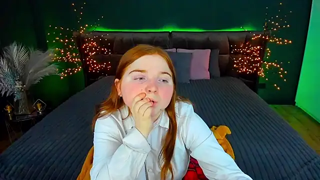 Snapshot of KattyRose8 chatting on September 2025 06:42:01 PM KattyRose8 online show from September 2025 06:42:01 PM