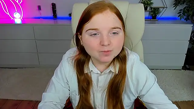 Snapshot of KattyRose8 chatting on September 2025 05:42:01 AM KattyRose8 online show from September 2025 05:42:01 AM