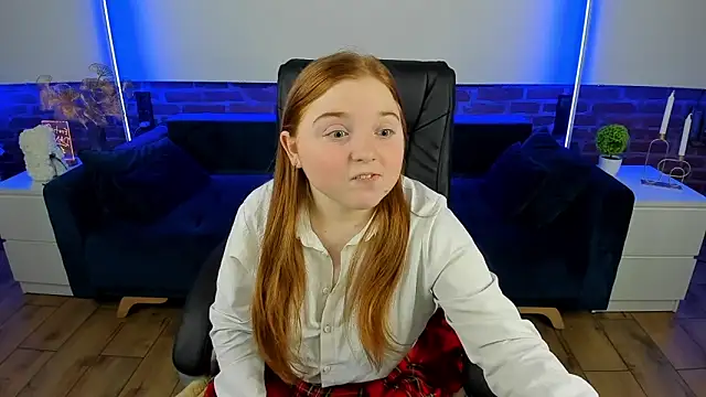 Snapshot of KattyRose8 chatting on October 2025 06:03:01 PM KattyRose8 online show from October 2025 06:03:01 PM