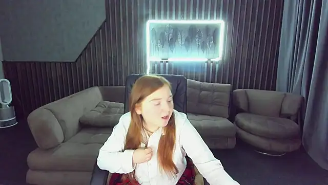 Snapshot of KattyRose8 chatting on October 2025 06:39:02 AM KattyRose8 online show from October 2025 06:39:02 AM