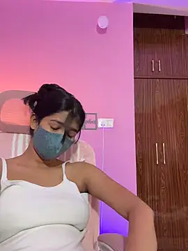 Neha18 online show from April 2026 09:57:02 AM