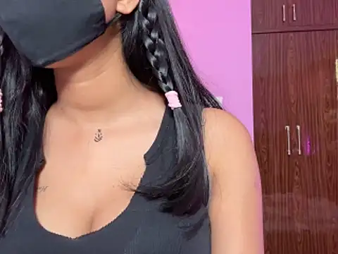 Snapshot of Neha18 chatting on June 2026 11:16:02 AM Neha18 online show from June 2026 11:16:02 AM