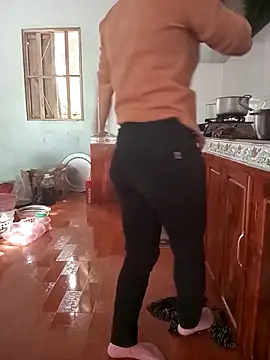 Sweet-Berry89 online show from October 2025 05:52:01 AM