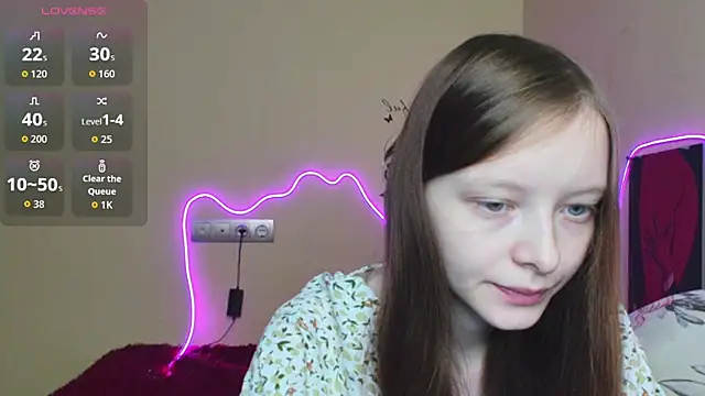 AliceHaris online show from October 2025 03:18:01 AM