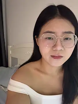 Ella-A9 online show from September 2025 02:55:01 PM