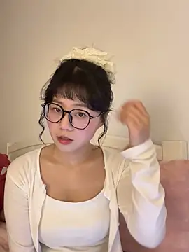 Ella-A9 online show from February 2026 04:16:02 PM