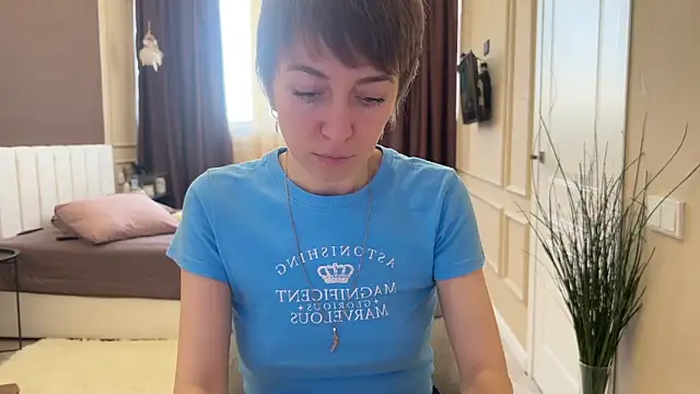 daniellia  online show from January 2026 09:02:02 AM