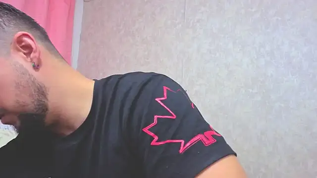 ryan evanss online show from October 2025 10:52:02 AM