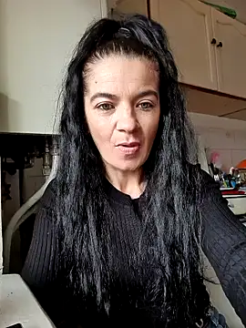 Snapshot of alinaalinutzq chatting on December 2025 12:55:01 PM alinaalinutzq online show from December 2025 12:55:01 PM