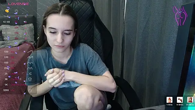 ShowPassion online show from April 2026 07:29:01 PM