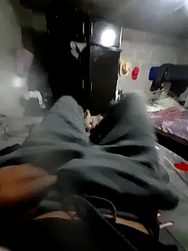 Snapshot of jann1900 chatting on November 2025 03:07:01 AM jann1900 online show from November 2025 03:07:01 AM