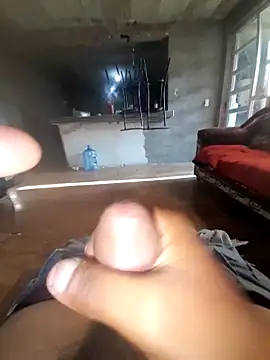 Snapshot of jann1900 chatting on December 2025 02:14:02 PM jann1900 online show from December 2025 02:14:02 PM