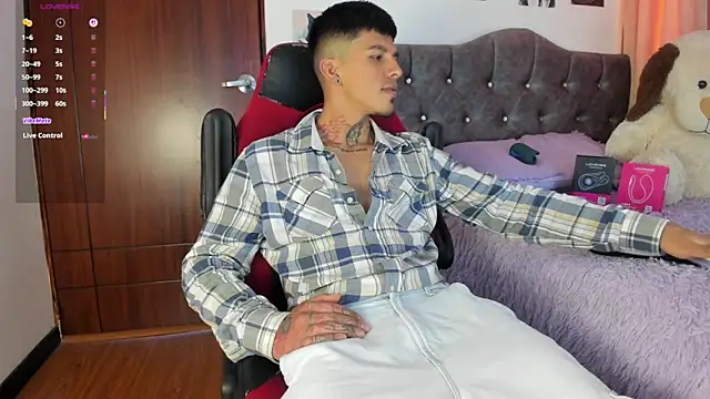 Savajelust online show from September 2025 05:58:01 PM