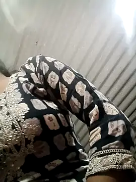 Snapshot of Hot_siiii chatting on October 2025 02:04:02 PM Hot siiii online show from October 2025 02:04:02 PM