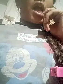 Snapshot of Hot_siiii chatting on October 2025 02:07:01 PM Hot siiii online show from October 2025 02:07:01 PM