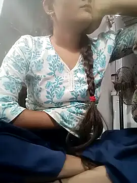 Snapshot of Hot_siiii chatting on October 2025 03:29:01 PM Hot siiii online show from October 2025 03:29:01 PM