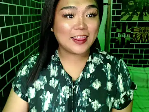 Snapshot of luluakovi_69 chatting on September 2025 08:46:01 PM luluakovi 69 online show from September 2025 08:46:01 PM