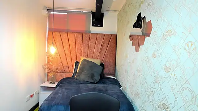 Kiara Cruz   online show from February 2026 08:38:01 PM