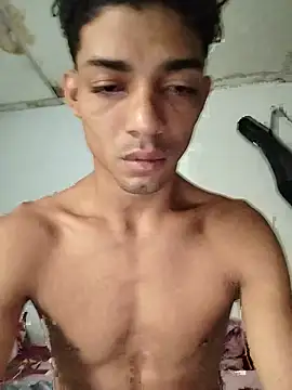 Brayanellatino online show from August 2026 11:48:02 AM