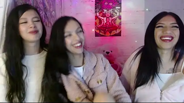 Snapshot of Pamelaa_reyess_2 chatting on March 2026 04:08:01 AM Pamelaa reyess 2 online show from March 2026 04:08:01 AM