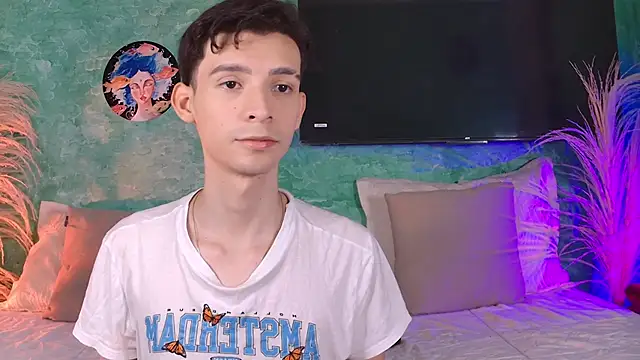 VicenteFerrer online show from December 2025 01:13:01 AM