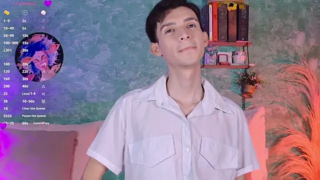 VicenteFerrer online show from December 2025 12:17:02 AM