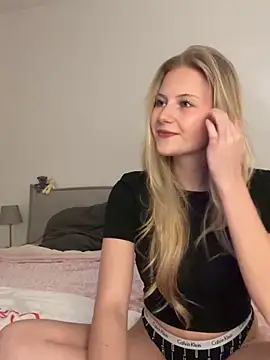 xlinababe online show from February 2026 07:19:02 PM