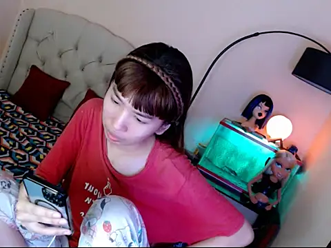 ShantalFoxxy  online show from October 2025 01:40:02 PM