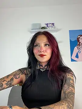 sara queen10 online show from June 2026 03:26:01 AM