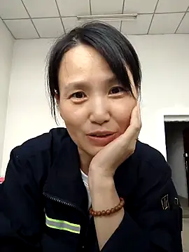 Snapshot of Haili-1 chatting on September 2025 02:27:01 AM Haili-1 online show from September 2025 02:27:01 AM