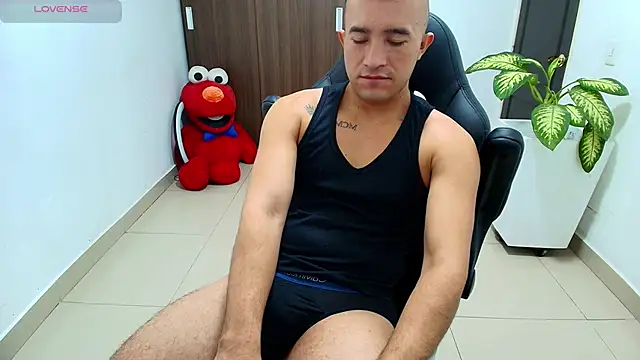 sebastian oconnor77 online show from October 2025 12:47:02 PM