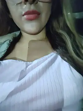airamoon online show from June 2026 03:33:01 AM