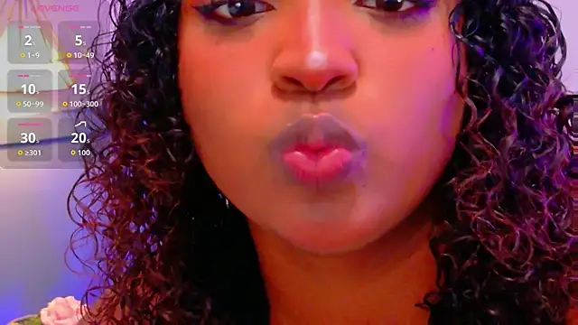 Cristal-Jonnes online show from October 2025 03:06:02 AM