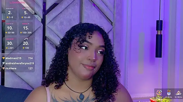 Cristal-Jonnes online show from May 2026 04:41:02 AM