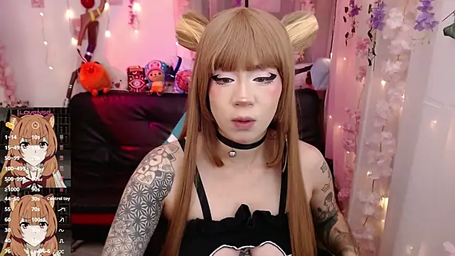 Snapshot of jadedelux_ chatting on October 2025 02:39:02 PM jadedelux online show from October 2025 02:39:02 PM