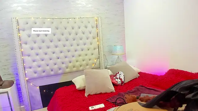 Pamelamiler   online show from May 2026 12:21:02 PM