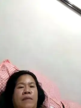 AsianbouncieGIRL online show from May 2026 11:23:04 PM