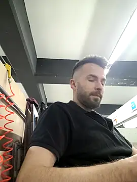 Snapshot of S-kt-et chatting on February 2026 11:23:01 PM S-kt-et online show from February 2026 11:23:01 PM