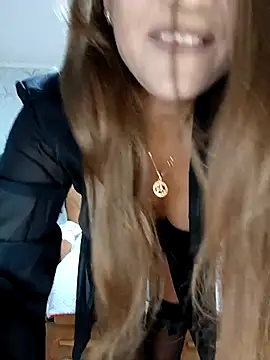 Viola3102 online show from September 2025 05:03:01 PM