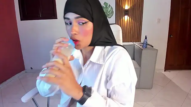 Snapshot of kayla_hasab chatting on September 2025 02:11:02 AM kayla hasab online show from September 2025 02:11:02 AM
