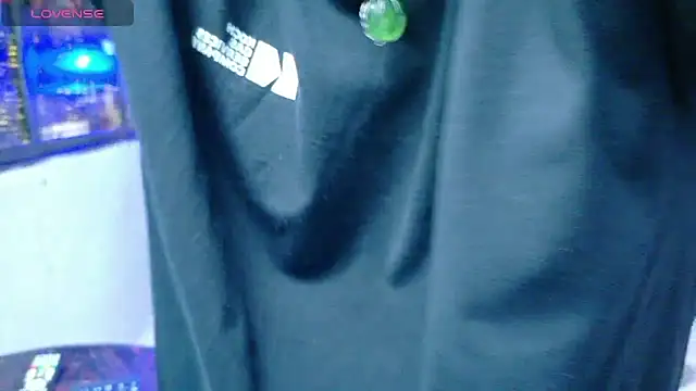 alandelrey57 online show from December 2025 04:32:01 AM