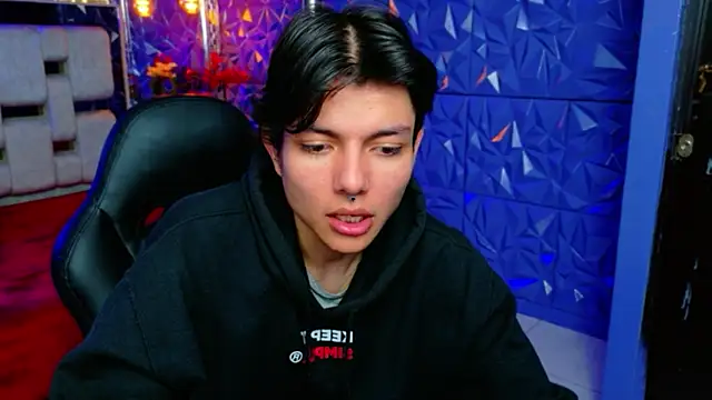 Snapshot of alandelrey57 chatting on February 2026 04:38:01 PM alandelrey57 online show from February 2026 04:38:01 PM