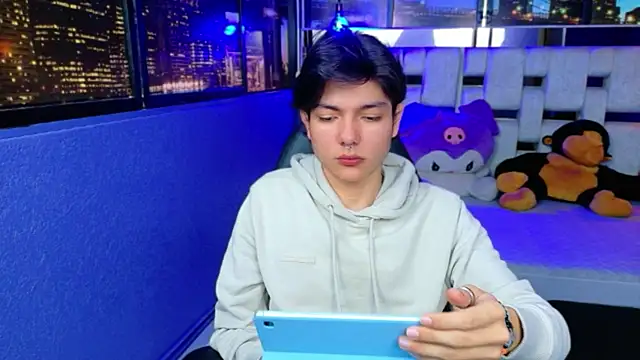 Snapshot of alandelrey57 chatting on March 2026 08:47:01 PM alandelrey57 online show from March 2026 08:47:01 PM