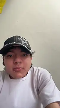 Snapshot of alandelrey57 chatting on March 2026 05:41:02 PM alandelrey57 online show from March 2026 05:41:02 PM