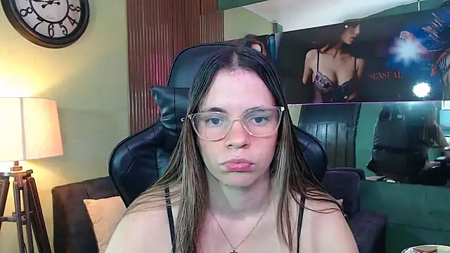 maira tf online show from October 2025 03:14:02 AM