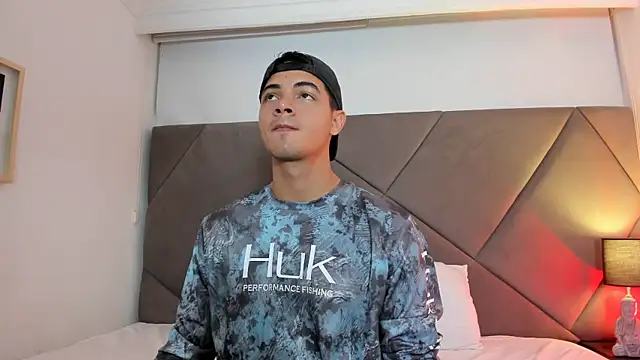 andrew colleman online show from October 2025 06:26:02 AM