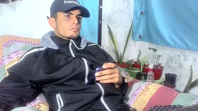 Snapshot of yourskinnybooy chatting on September 2025 12:12:01 AM yourskinnybooy online show from September 2025 12:12:01 AM