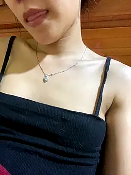 Snapshot of Sayhi_xo chatting on October 2025 09:10:02 AM Sayhi xo online show from October 2025 09:10:02 AM